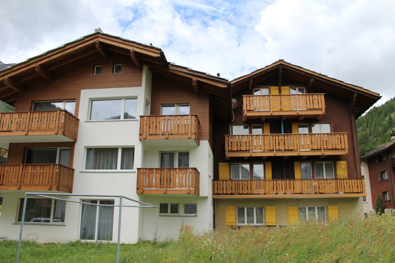 Haus Weideli, Dammstrasse 7 Vila Saas-Grund Exterior foto